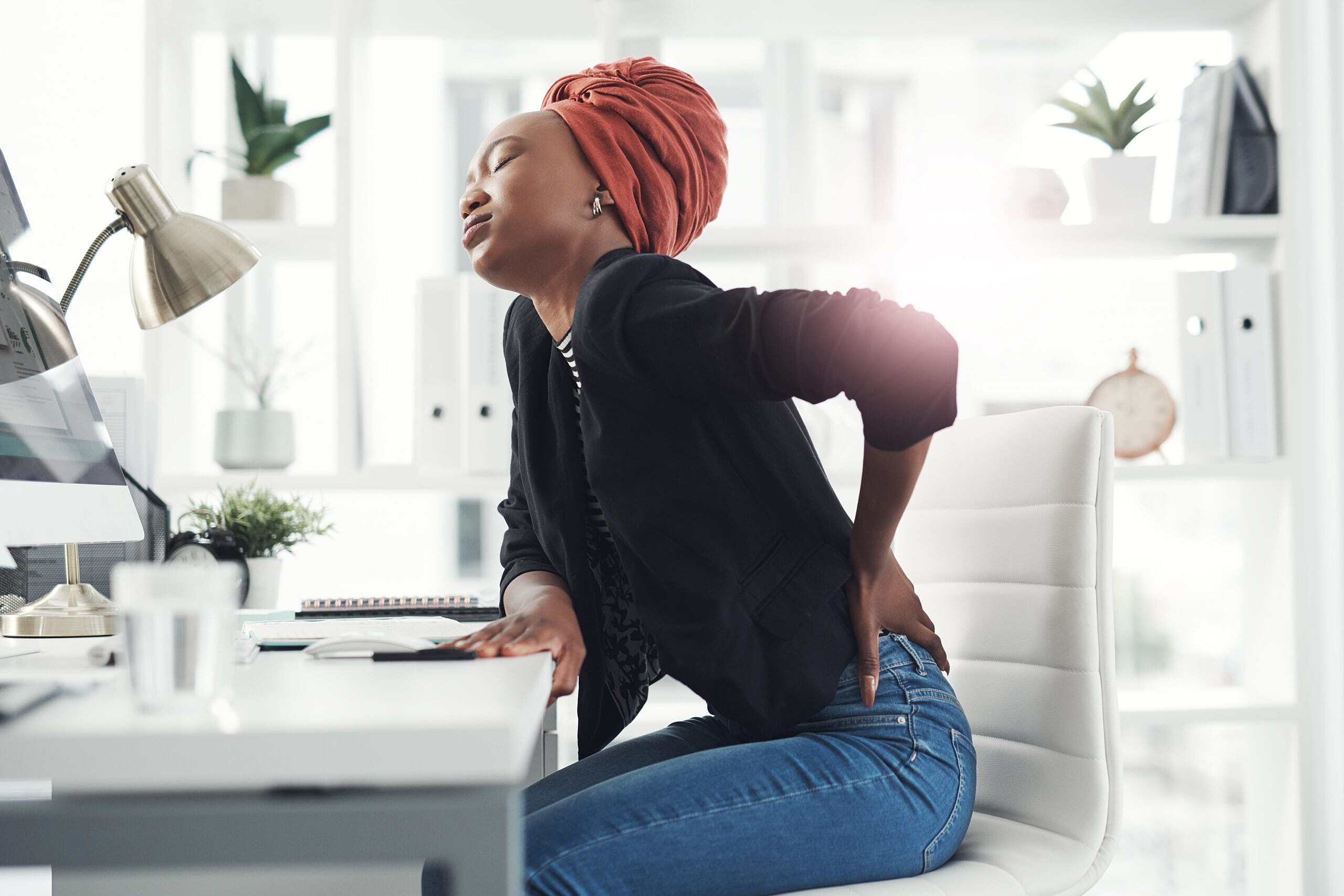 Spinal Injections – Non-Surgical Pain Management